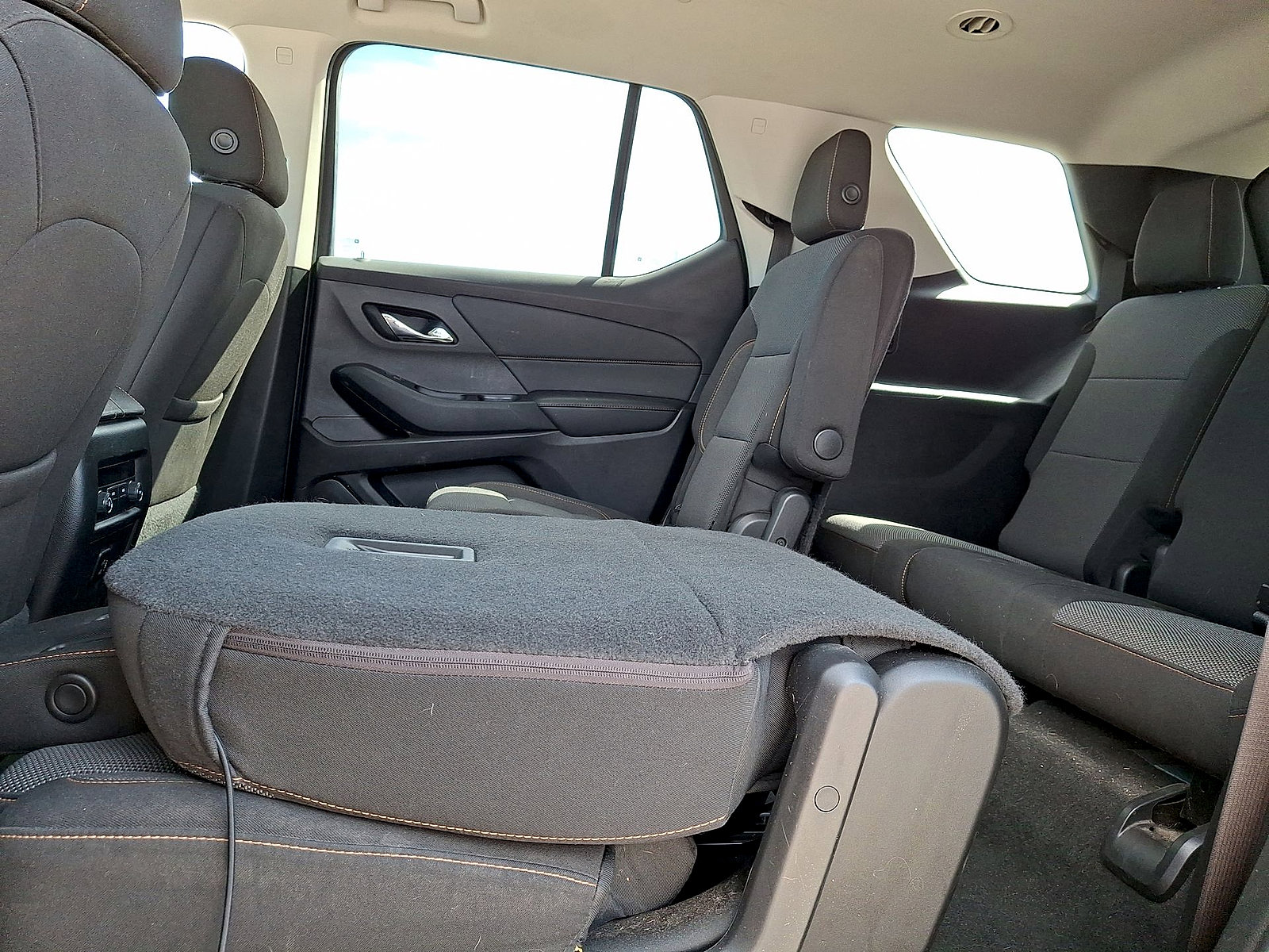 Used 2018 Chevrolet Traverse LT AWD/4WD image 20