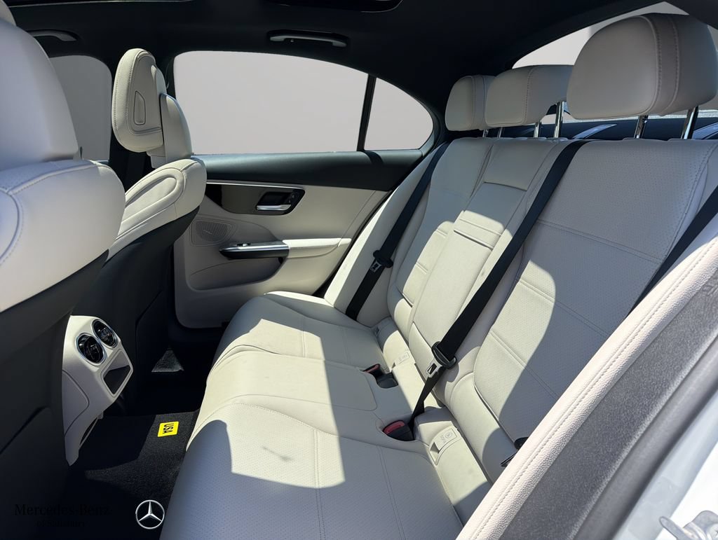 New 2026 Mercedes-Benz C 300 4MATIC Sedan image 15