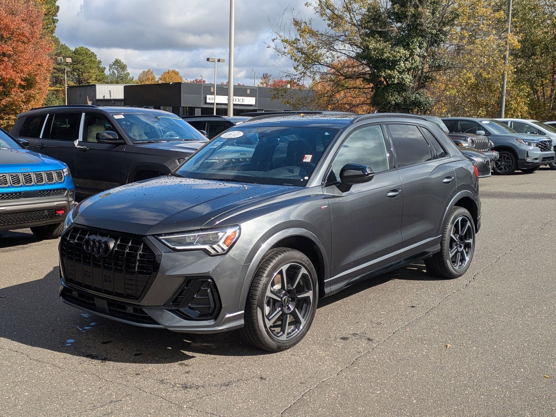 Used 2025 Audi Q3 2.0T Premium Plus