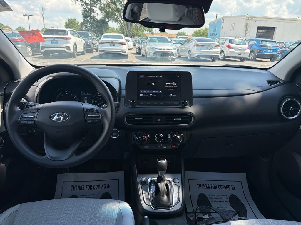 Used 2023 Hyundai Kona SEL AWD/4WD image 15