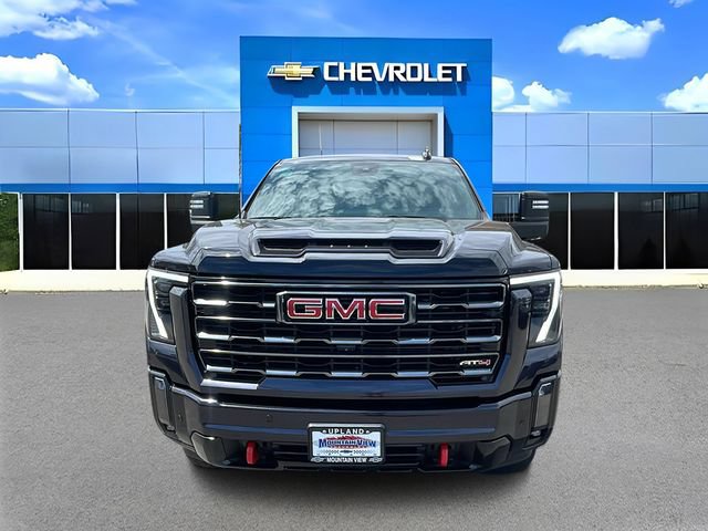 Used 2024 GMC Sierra 3500 AT4 w/ AT4 Premium Plus Package AWD/4WD image 8