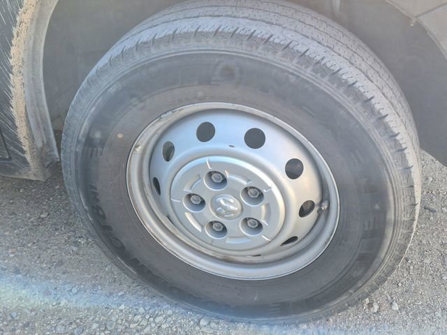 Used 2023 RAM ProMaster 2500 image 6