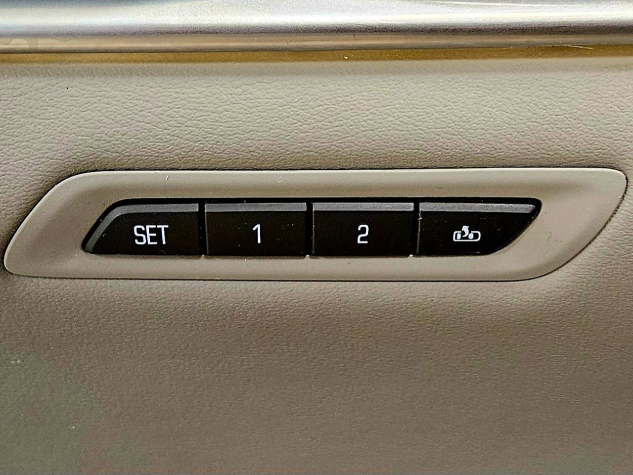 Used 2017 Cadillac XTS Luxury image 29