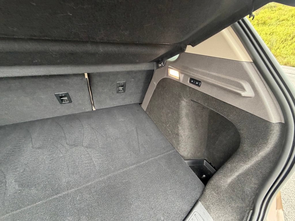 Used 2022 Lincoln Corsair AWD w/ Equipment Group 101A image 52