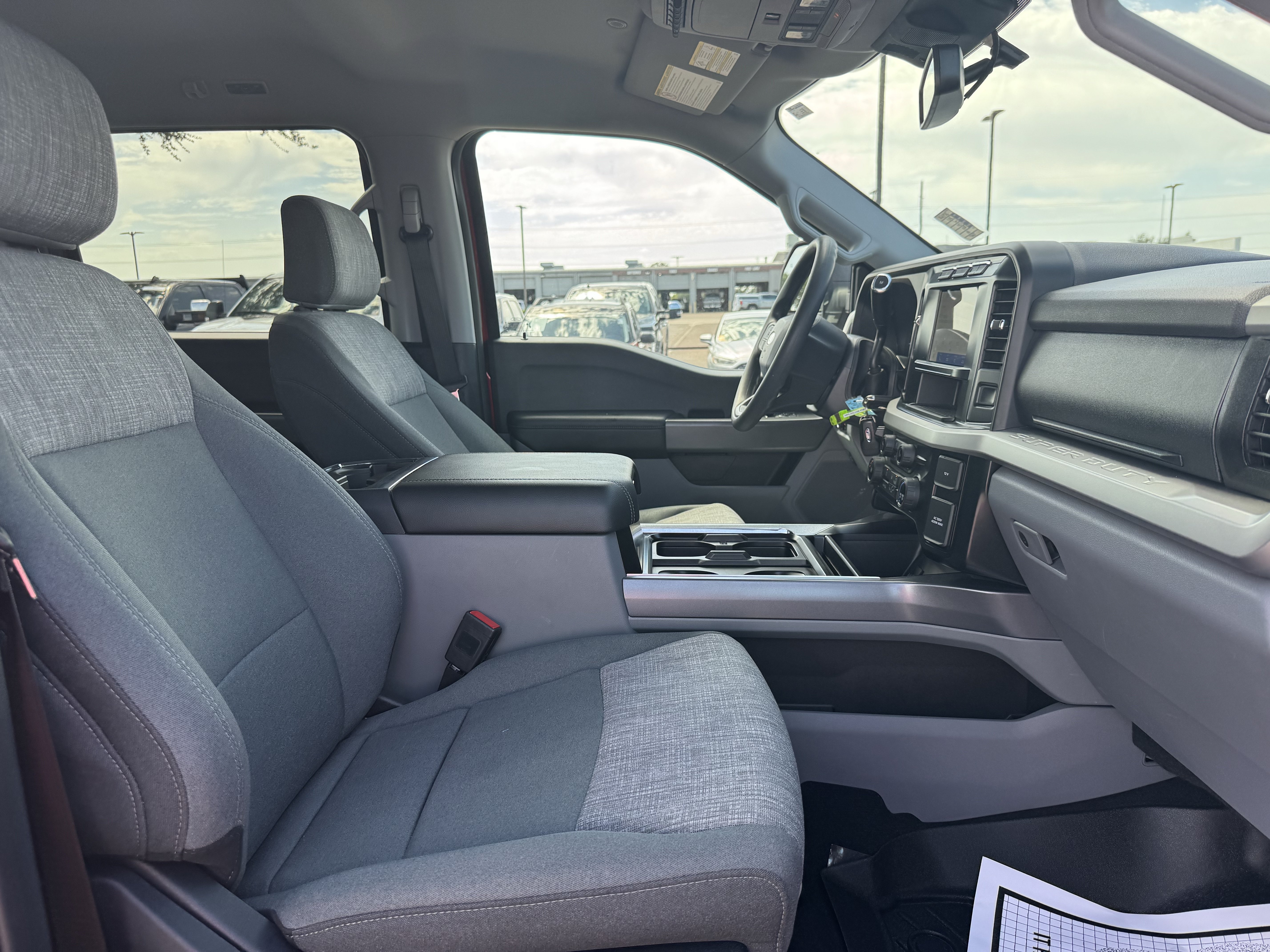 Certified 2023 Ford F250 XLT w/ FX4 Off-Road Package AWD/4WD image 35