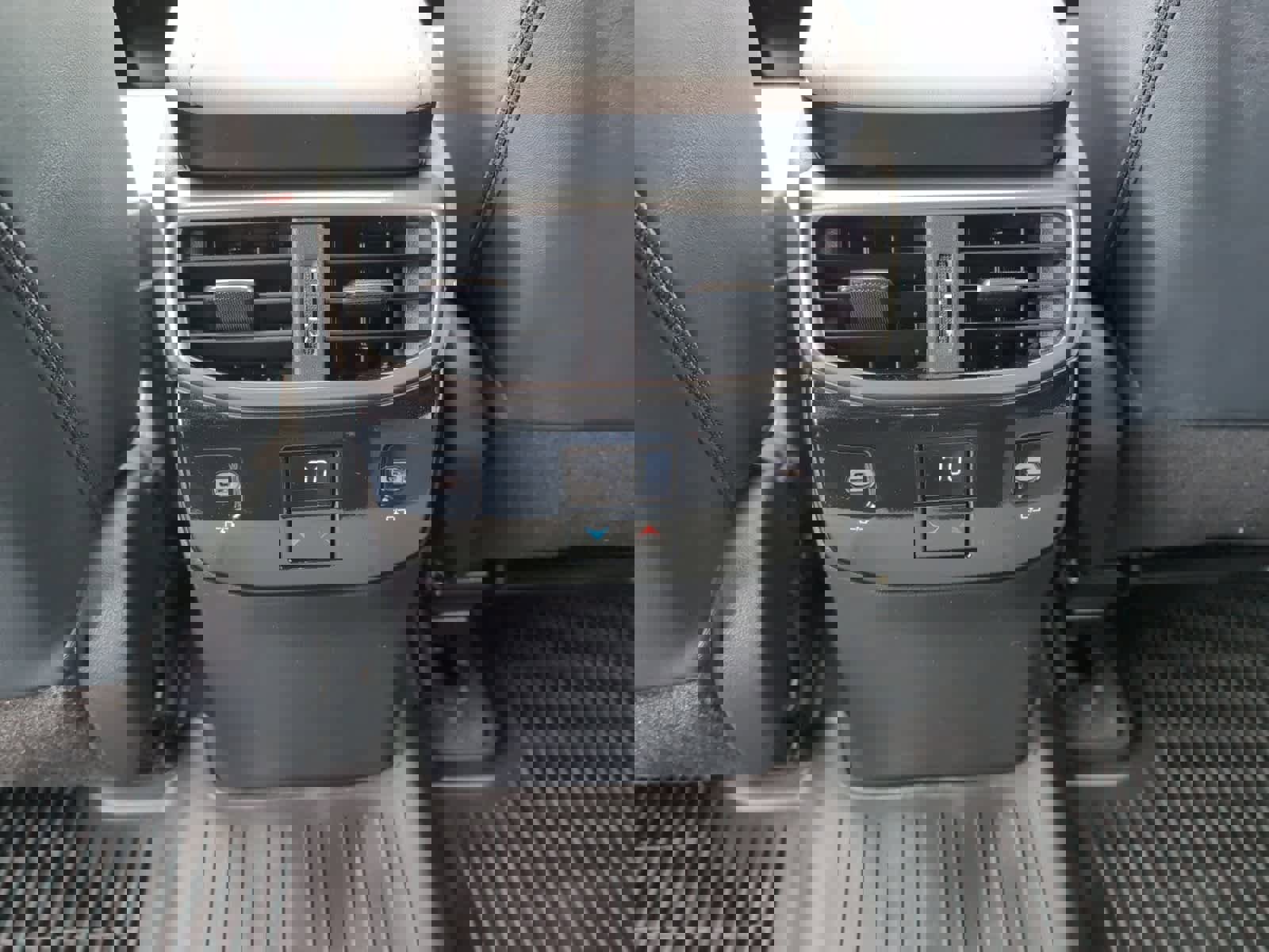 Used 2023 Lexus RX 350 Premium w/ Accessory Package image 23