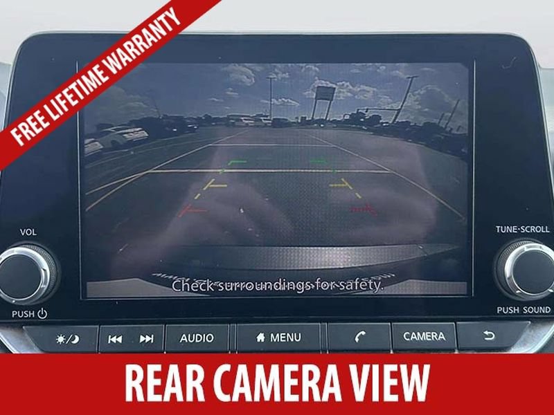 Used 2024 Nissan Rogue S AWD/4WD image 10