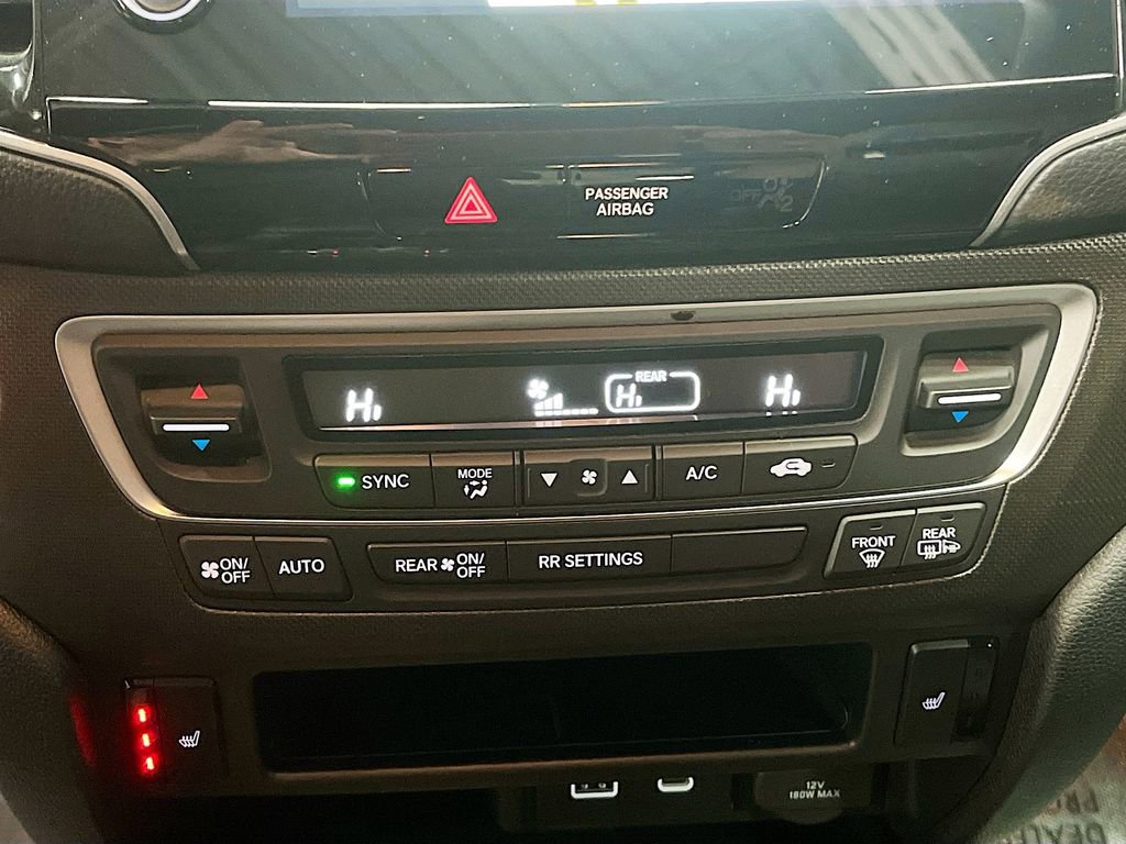 Used 2024 Honda Passport TrailSport image 16