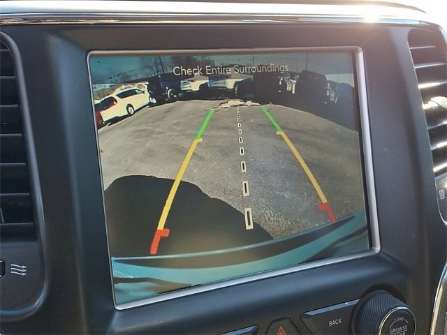 Used 2017 Jeep Grand Cherokee Limited image 19