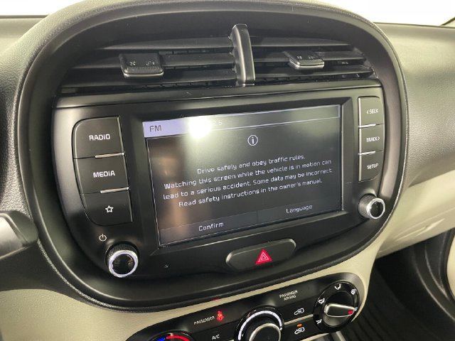 Certified 2023 Kia Soul LX FWD image 7