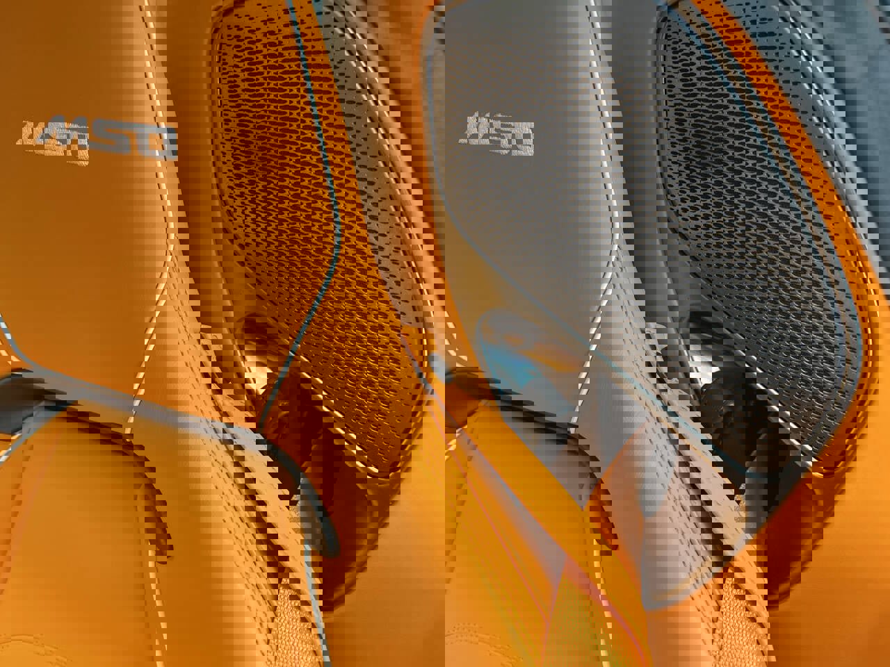 Used 2025 McLaren Artura Spider image 30