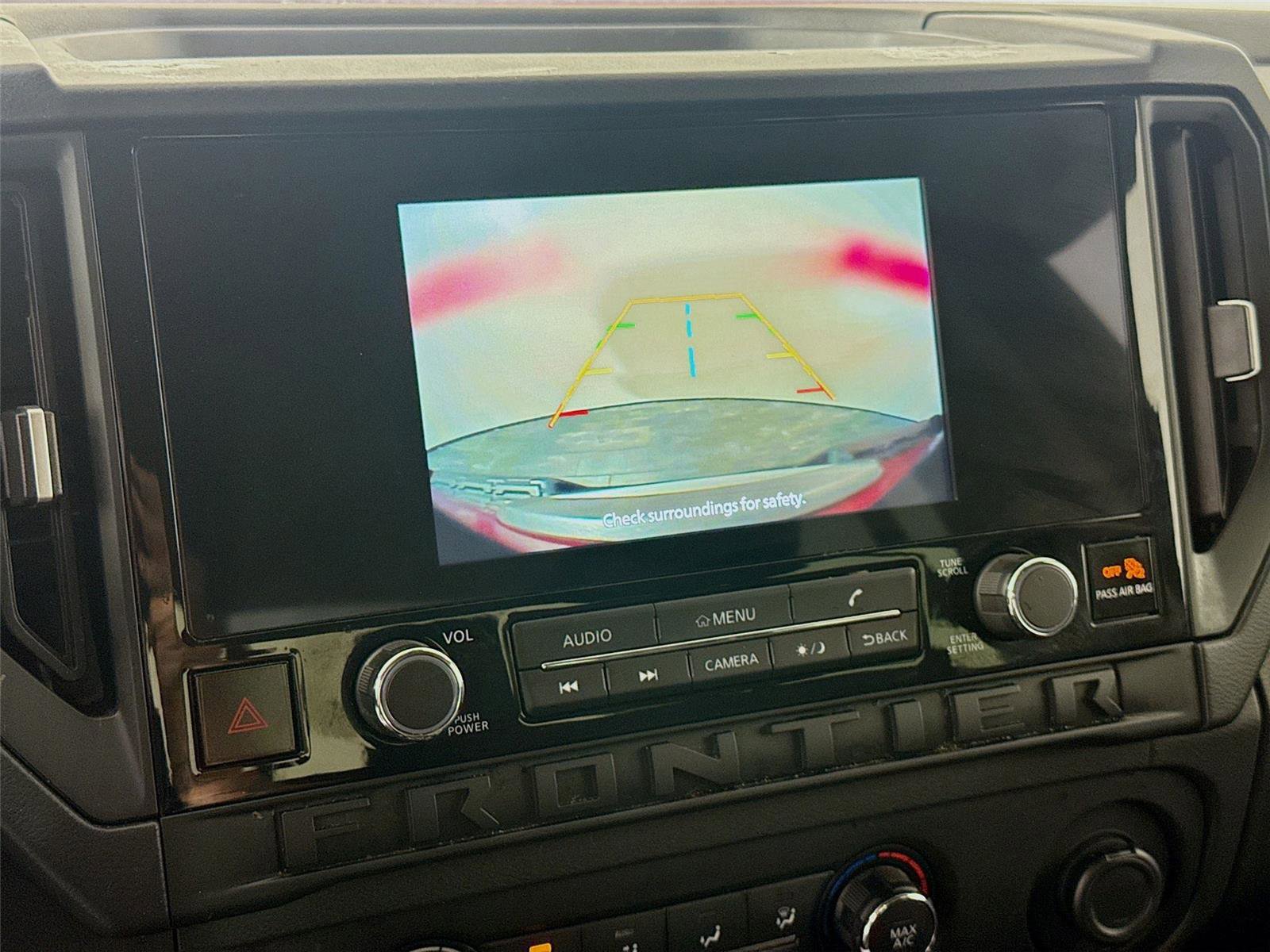 Used 2025 Nissan Frontier S image 10