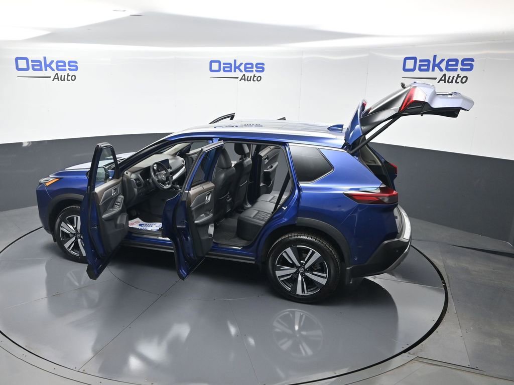 Used 2021 Nissan Rogue Platinum image 60