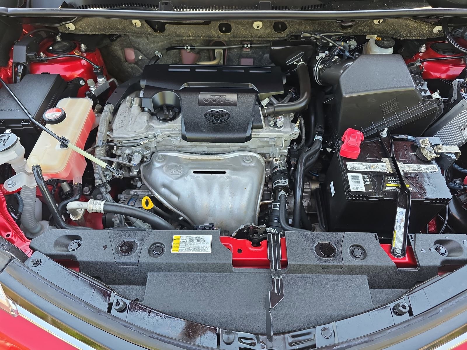 Used 2016 Toyota RAV4 LE image 28