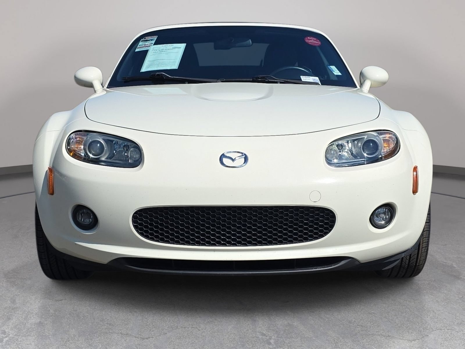 Used 2007 MAZDA MX-5 Miata Touring RWD image 3