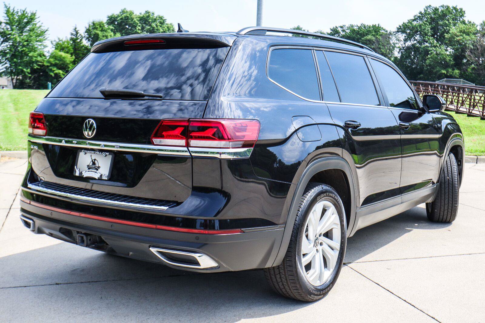 Used 2023 Volkswagen Atlas SE FWD image 15