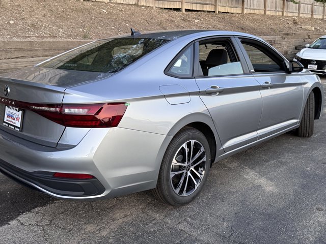 New 2025 Volkswagen Jetta Sport image 39