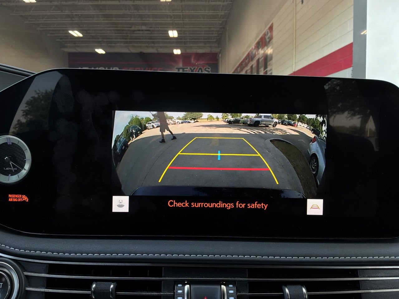 Used 2023 Lexus LS 500 F Sport w/ Cold Weather Package (CK) RWD image 40