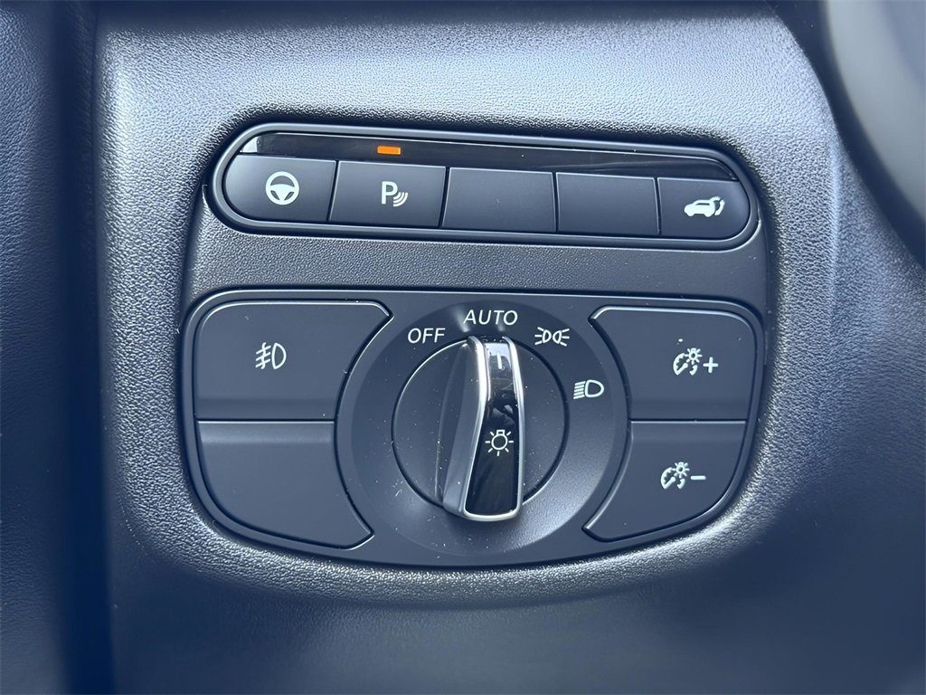 Used 2022 INFINITI QX50 Essential image 20