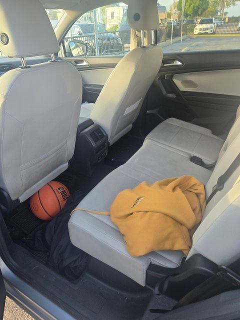 Used 2019 Volkswagen Tiguan SEL image 9