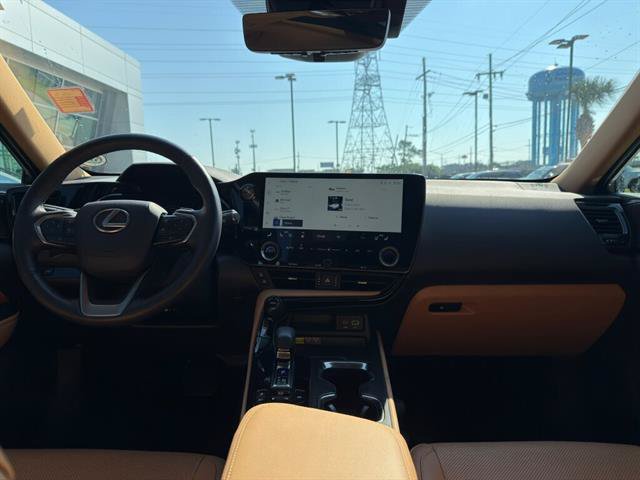 Used 2024 Lexus NX 350h AWD w/ Vision Package image 14