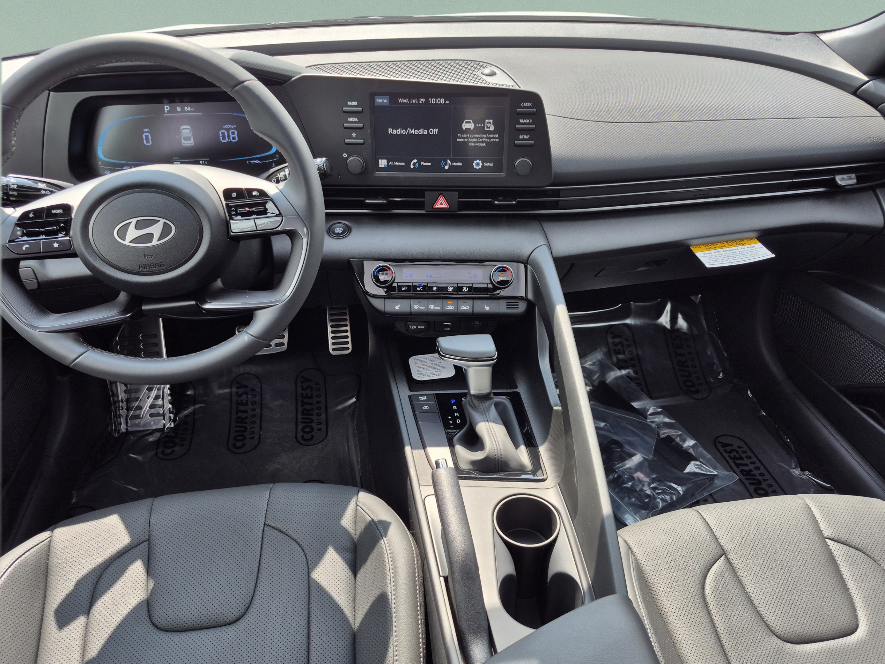 New 2026 Hyundai Elantra SEL Sport FWD image 10