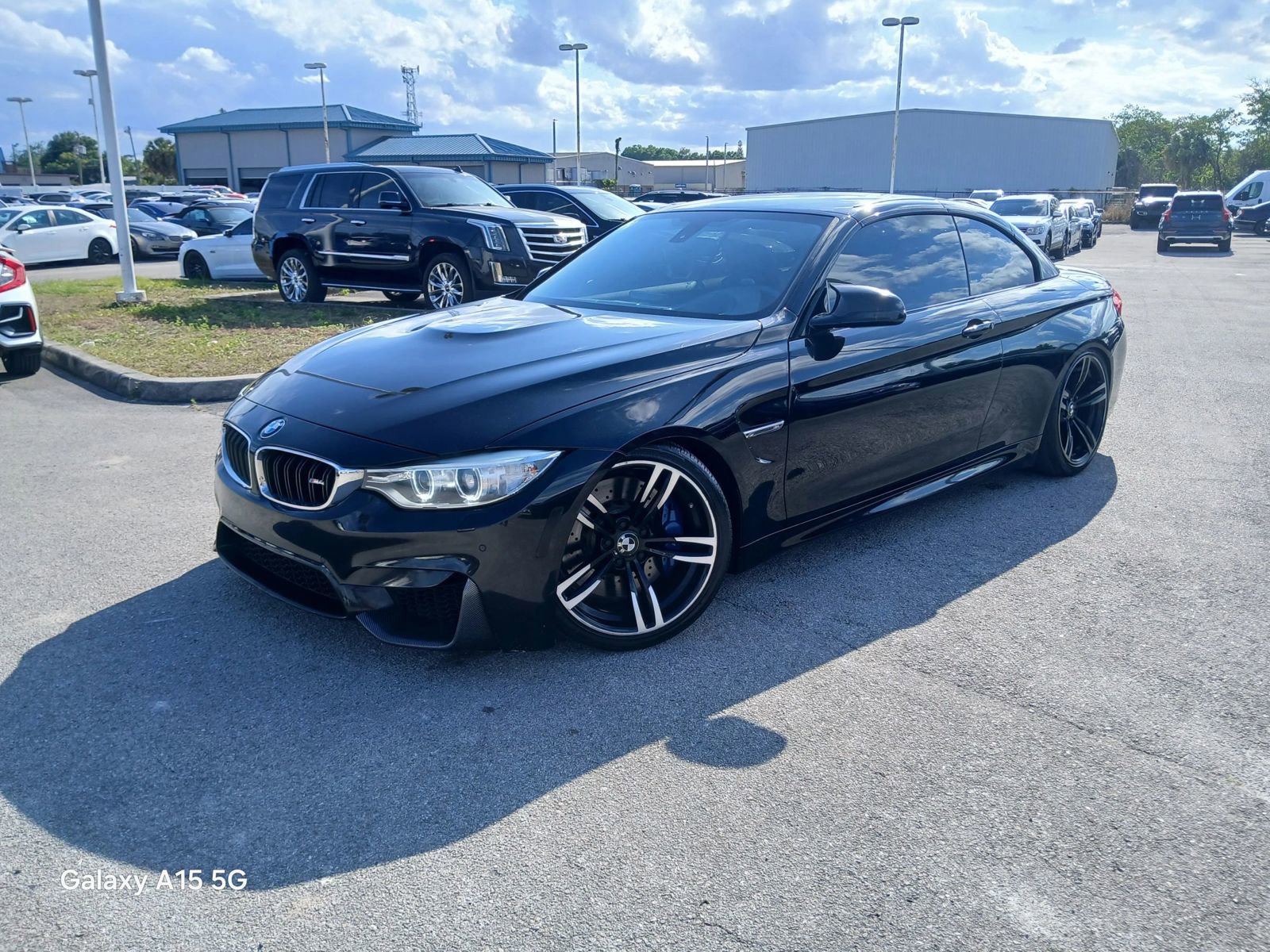 Used 2015 BMW M4 Convertible RWD image 2