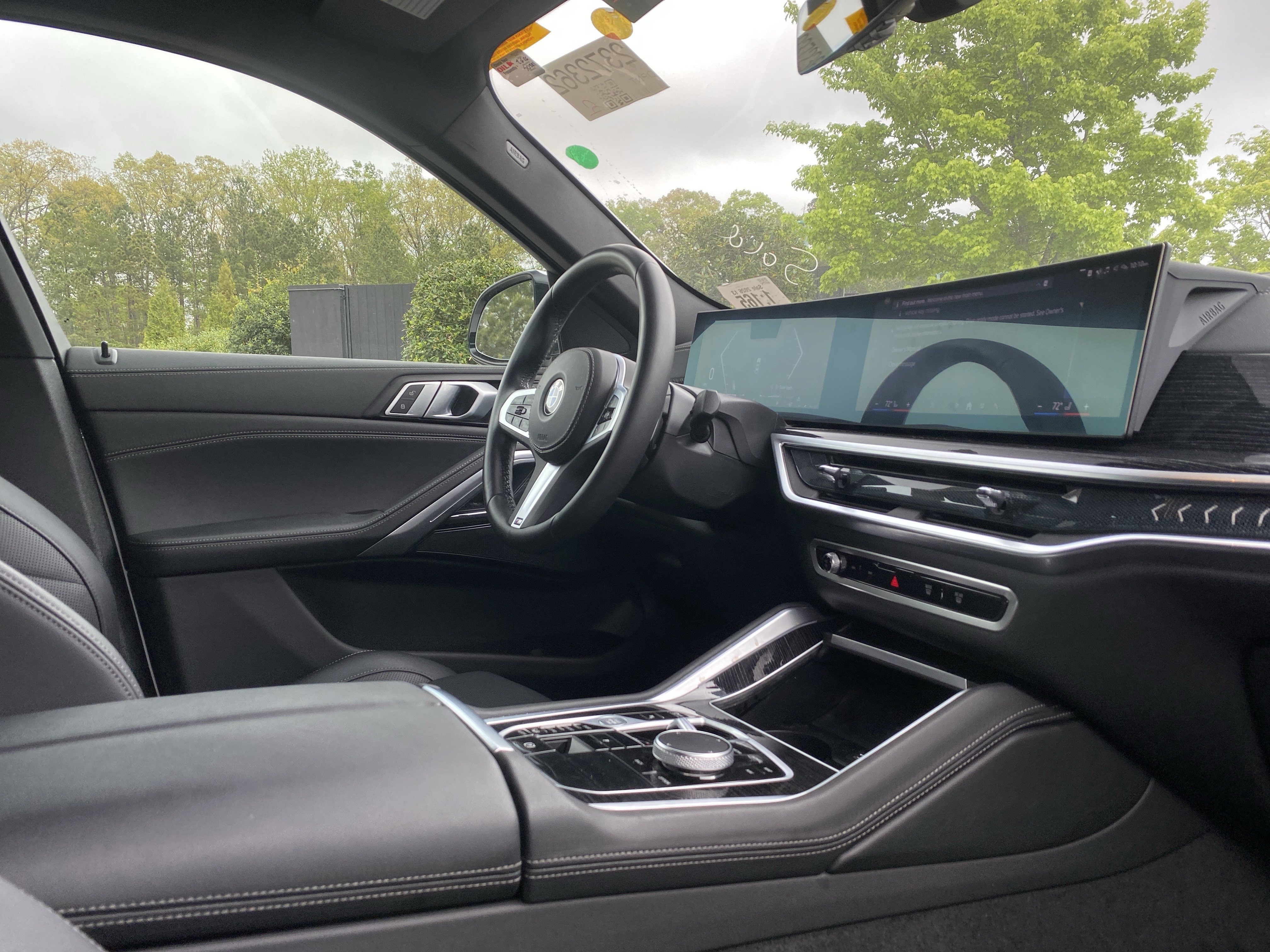 Used 2024 BMW X6 xDrive40i w/ Parking Assistance Package image 6