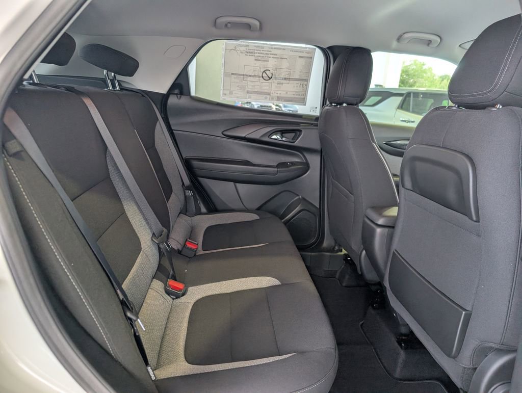New 2026 Chevrolet TrailBlazer LT w/ Driver Confidence Package FWD image 18