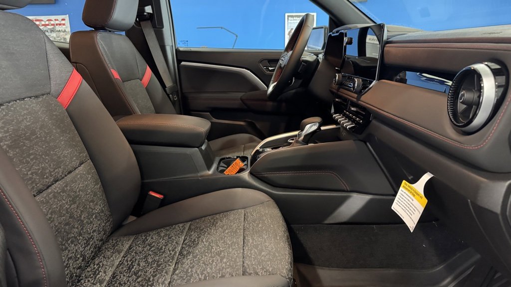 New 2025 Chevrolet Colorado Z71 w/ Technology Package image 17