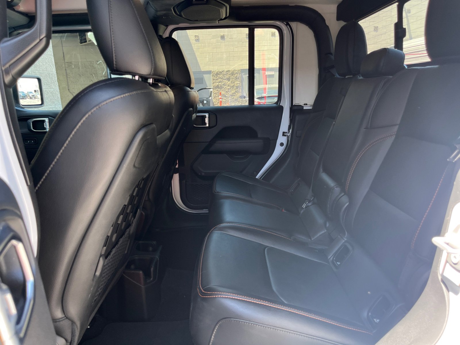 Used 2022 Jeep Gladiator Mojave w/ Cold Weather Group AWD/4WD image 25