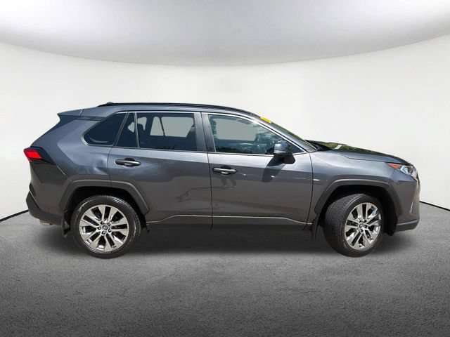 Used 2020 Toyota RAV4 XLE Premium AWD/4WD image 15