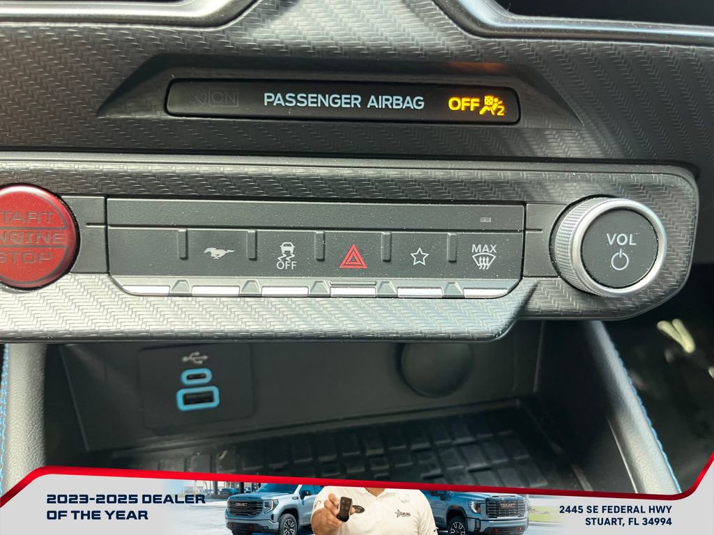 Used 2024 Ford Mustang Dark Horse image 23