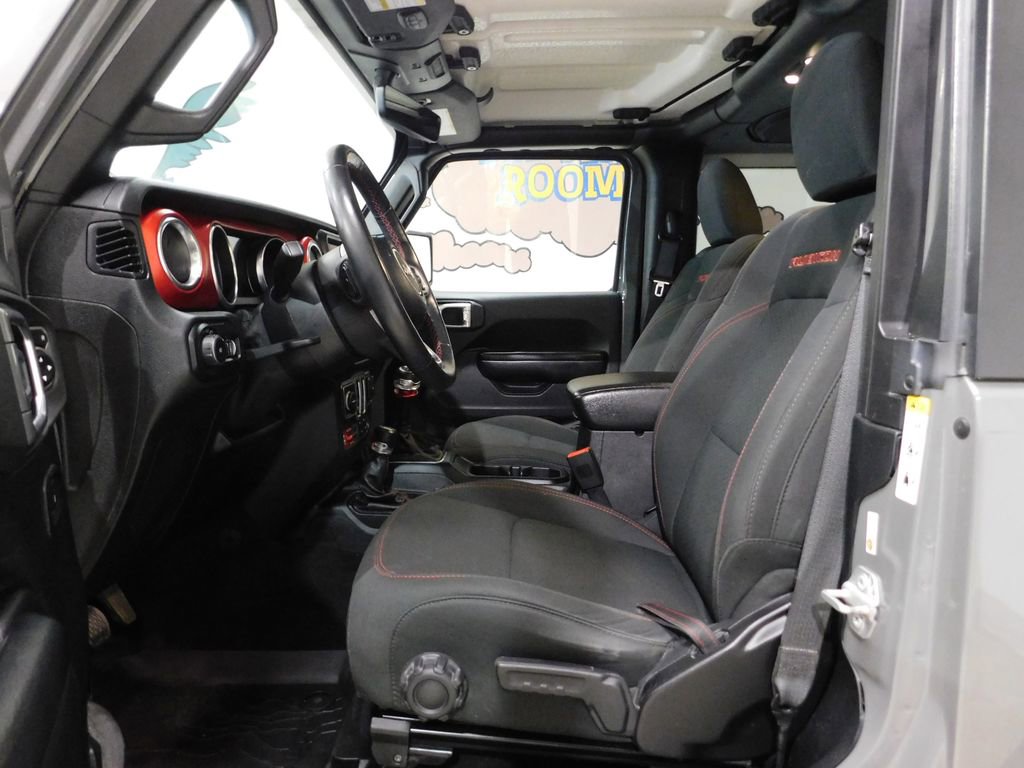 Used 2019 Jeep Wrangler Rubicon w/ Uconnect 4C Nav & Sound Group image 34