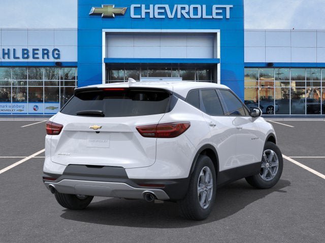 New 2026 Chevrolet Blazer LT FWD image 4