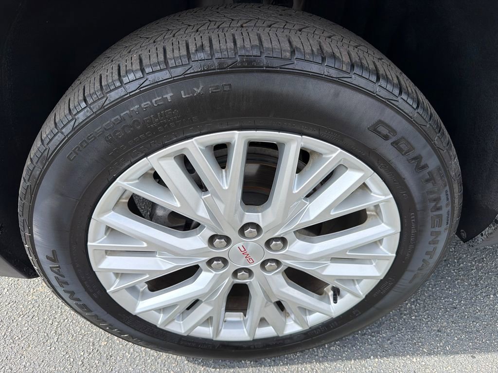 Used 2024 GMC Acadia Elevation w/ Luxury Package image 11