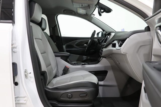Used 2023 GMC Terrain SLT w/ Tech Package AWD/4WD image 39