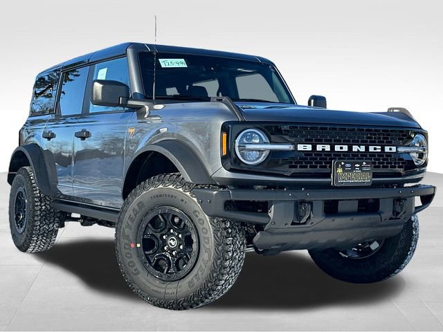 New 2025 Ford Bronco Badlands w/ Sasquatch Package video 2
