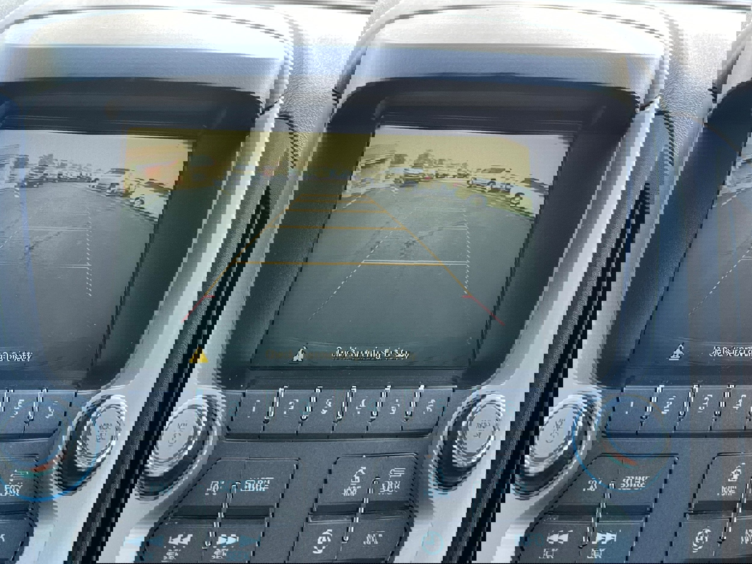 Used 2017 Chevrolet Equinox LT w/ Convenience Package image 14