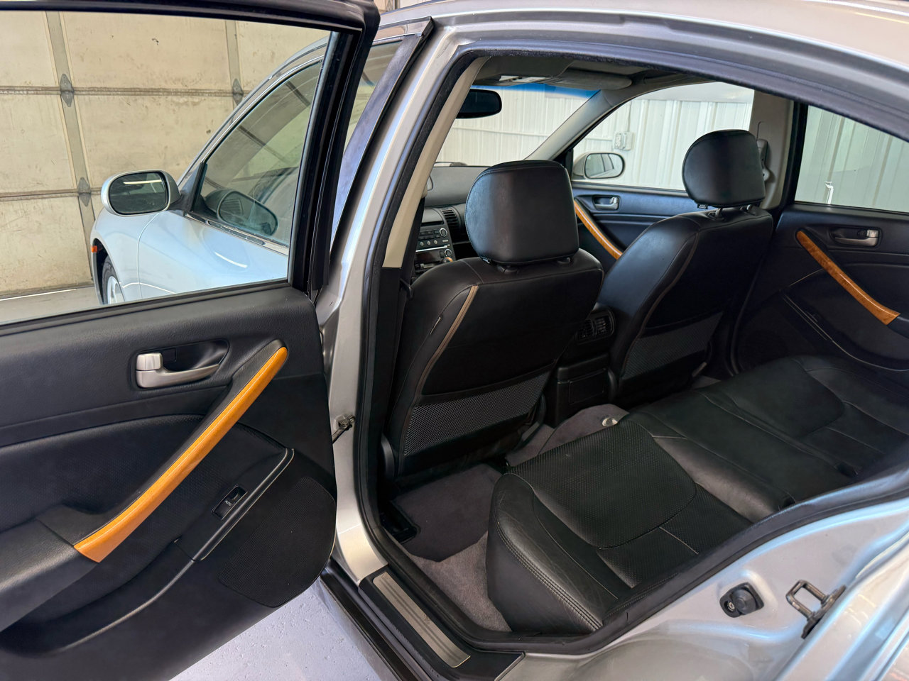 Used 2004 INFINITI G35 x Sedan image 61