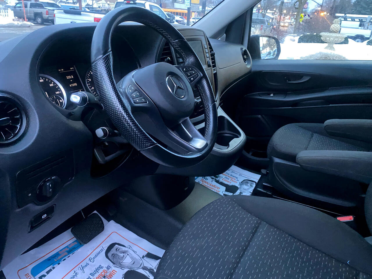 Used 2021 Mercedes-Benz Metris image 34