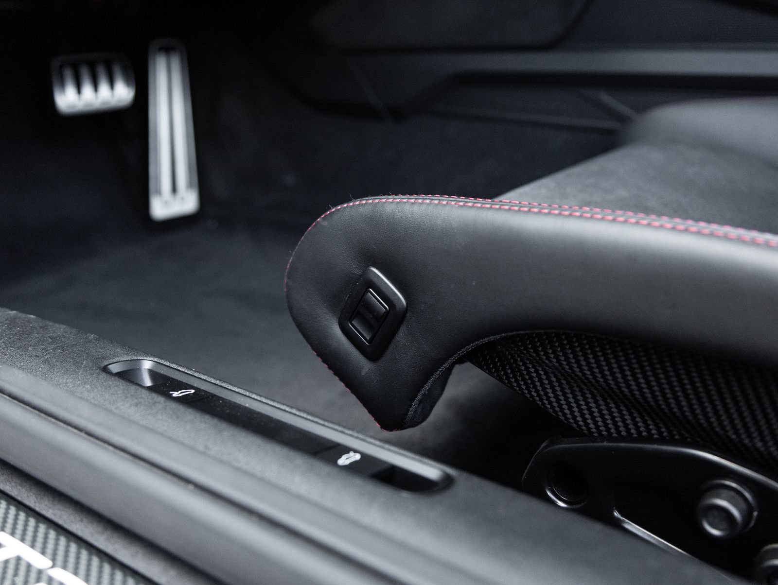 Certified 2023 Porsche 911 GT3 RS RWD image 22