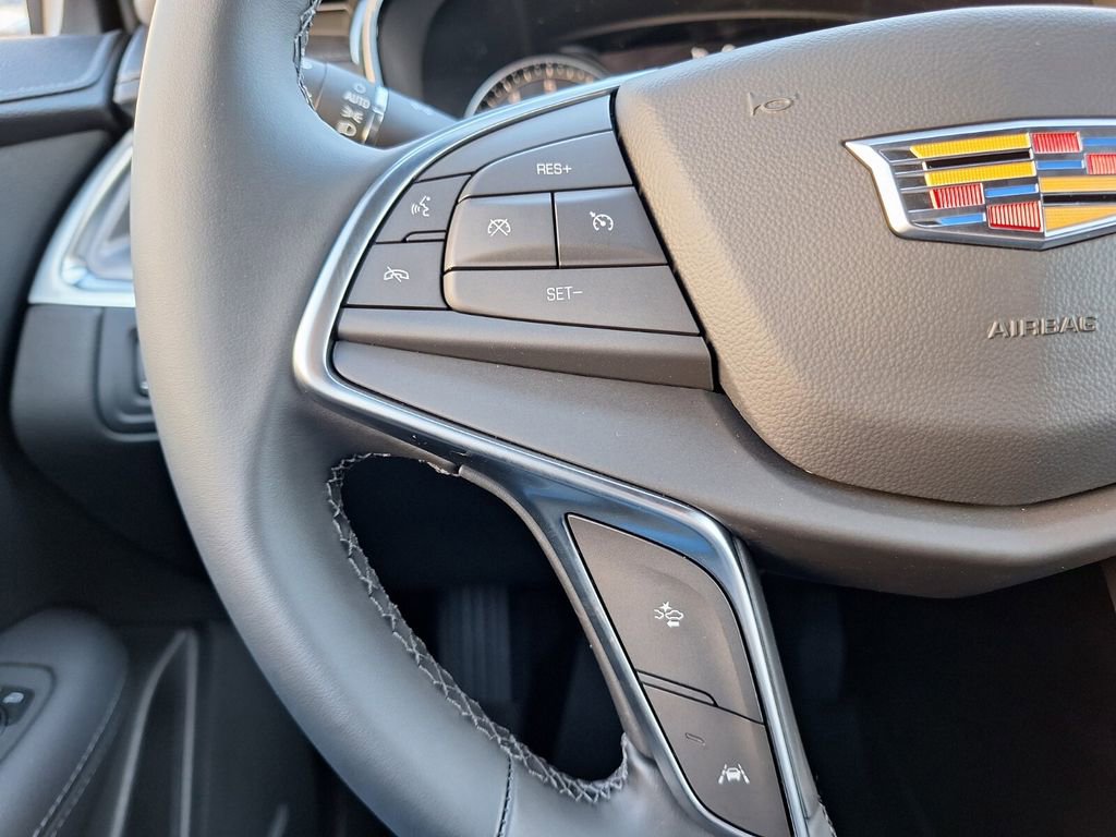 New 2026 Cadillac XT5 Luxury w/ LPO, Floor Liner Package image 19