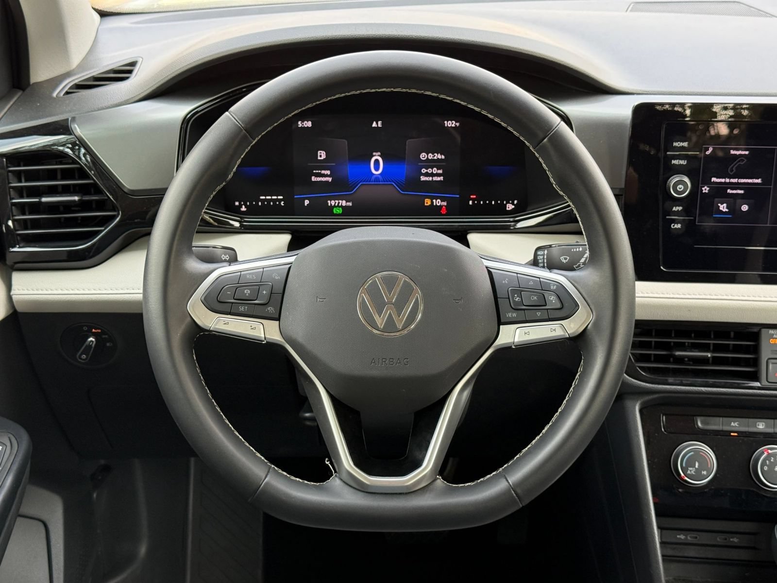 Used 2026 Volkswagen Taos S FWD image 27