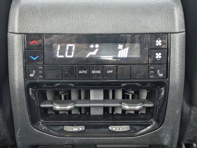 Used 2022 Jeep Grand Cherokee L Limited AWD/4WD image 17
