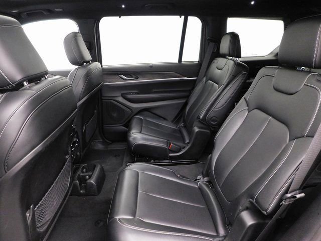 Used 2024 Jeep Grand Cherokee L Limited w/ Luxury Tech Group II image 26
