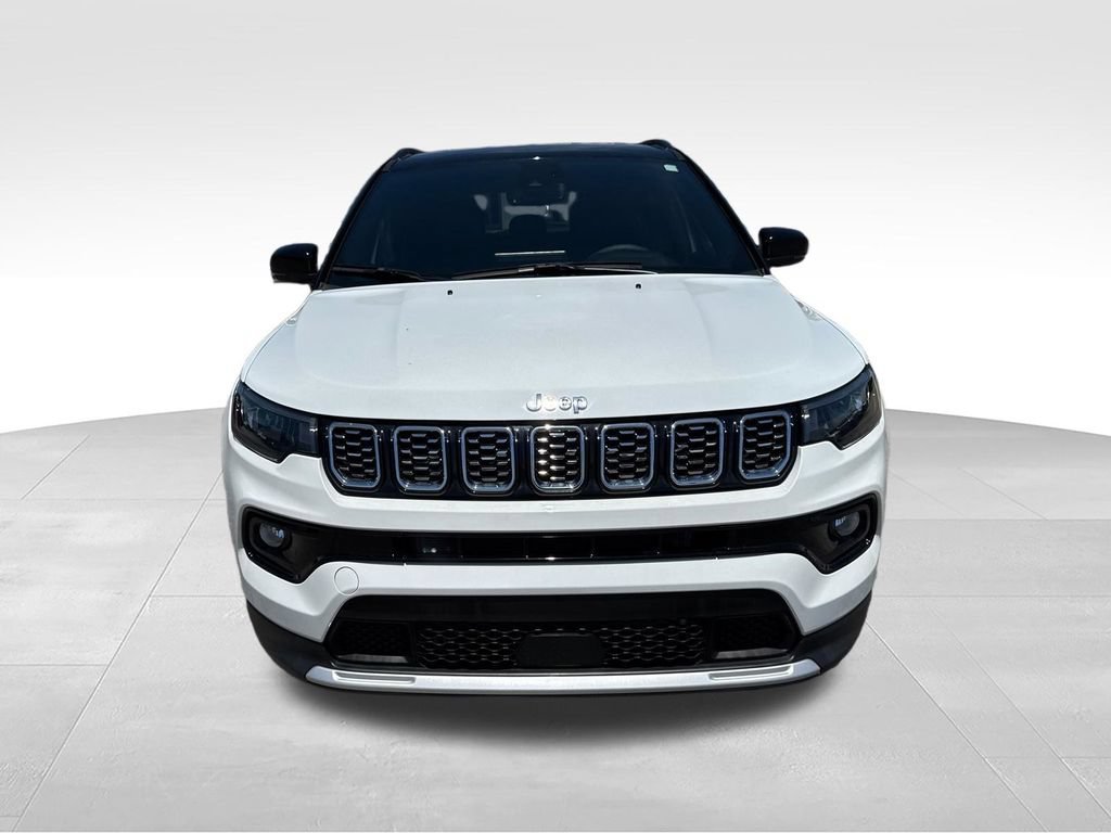 Used 2025 Jeep Compass Limited AWD/4WD image 9