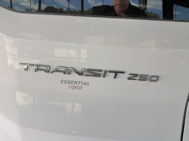 Used 2020 Ford Transit 250 Medium Roof RWD image 5