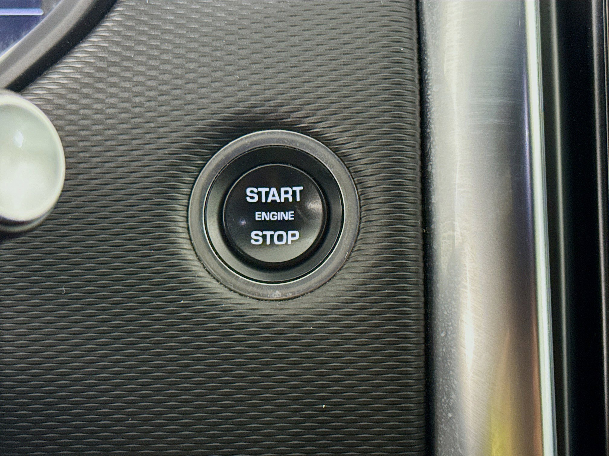 Used 2023 Land Rover Discovery Metropolitan Edition AWD/4WD image 20
