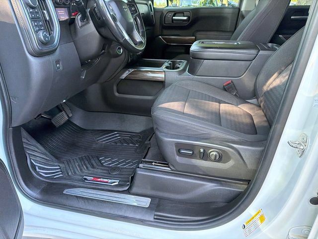 Used 2020 Chevrolet Silverado 1500 RST AWD/4WD image 9